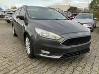 Vaizdas iš priekio dešinės