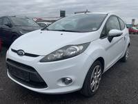 Vaizdas iš priekio kairės