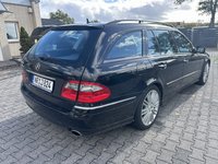 Vaizdas iš galo dešinės