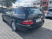 Vaizdas iš galo kairės