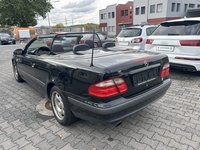 Vaizdas iš galo kairės