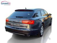 Pogled od pozadi desno