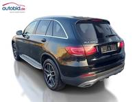 Pogled od pozadi levo