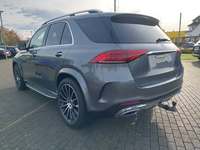 Pogled od pozadi levo