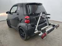 Vue de l’arrière gauche