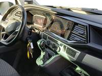 Вид на салон