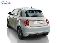 Vaade tagant vasakult