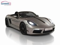 Вид спереди справа