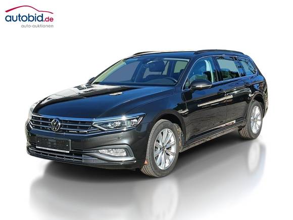 Вид спереди слева