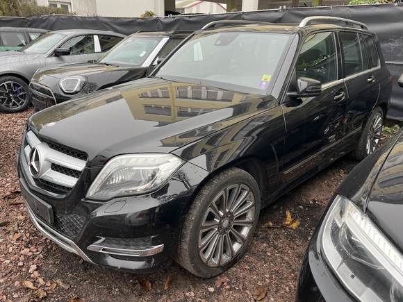 Náhled zpředu zleva