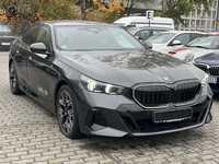 Náhled zpředu zprava