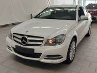 Pogled od napred levo