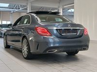 Pogled od pozadi levo