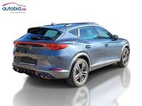 Pogled od pozadi desno