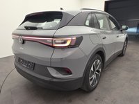 Sağ arka görünüm