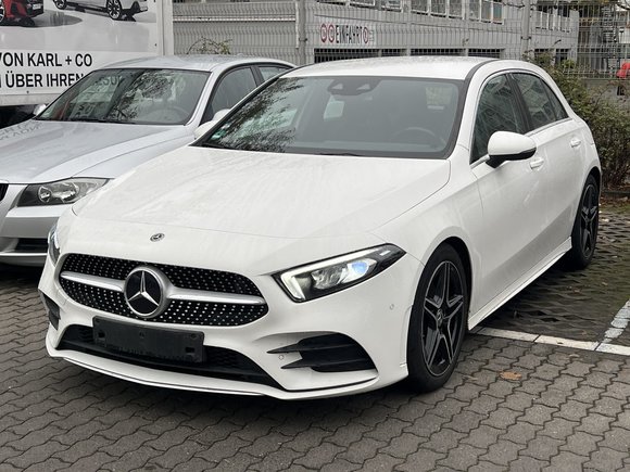 Náhled zpředu zleva