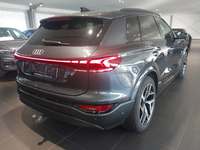 Sağ arka görünüm