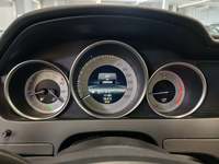 Pohled na přístrojovou desku