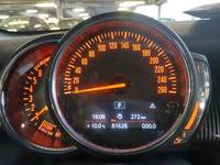 Pogled na kombinovani instrument