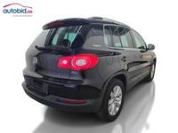 Pogled od pozadi desno