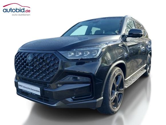 Pogled od napred levo