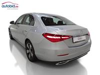 Pogled od pozadi levo