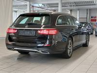 Náhled zezadu zprava