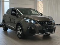 Náhled zpředu zprava