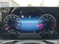 Pogled na kombinovani instrument