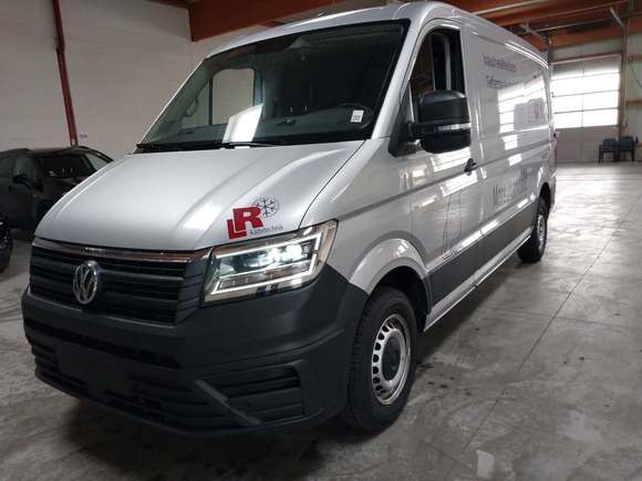 Pogled od napred levo