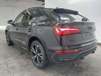 Vaade tagant vasakult