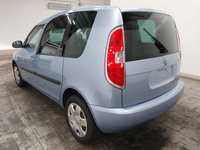 Вид сзади слева