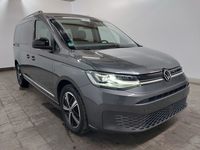 Pogled od napred  desno