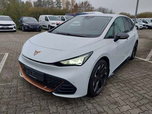 Widok z przodu po stronie lewej