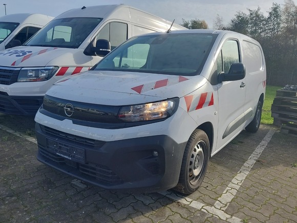 Widok z przodu po stronie lewej