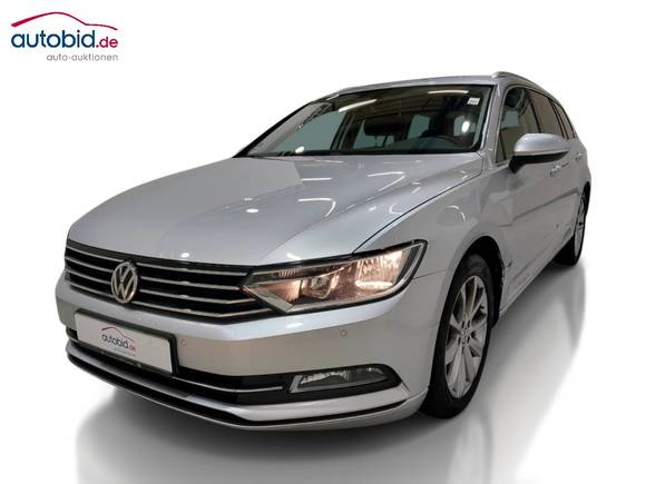 Pogled od napred levo