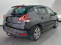 Pogled od pozadi desno