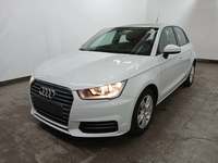 Skats no kreisās puses priekšā