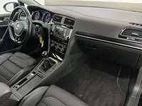 Вид на салон