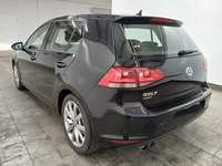 Вид сзади слева