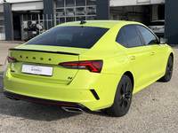 Vista posteriore destra