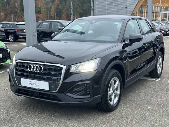 Vista anteriore sinistra