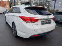 Widok z tyłu po stronie lewej