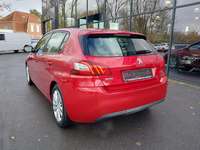 Widok z tyłu po stronie lewej