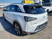 Vaade tagant vasakult