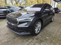 Pogled sprijeda lijevo