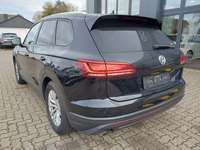 Widok z tyłu po stronie lewej