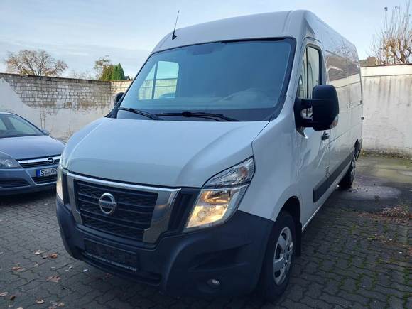 Widok z przodu po stronie lewej