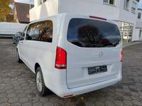 Widok z tyłu po stronie lewej