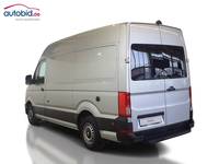 Pogled od pozadi levo